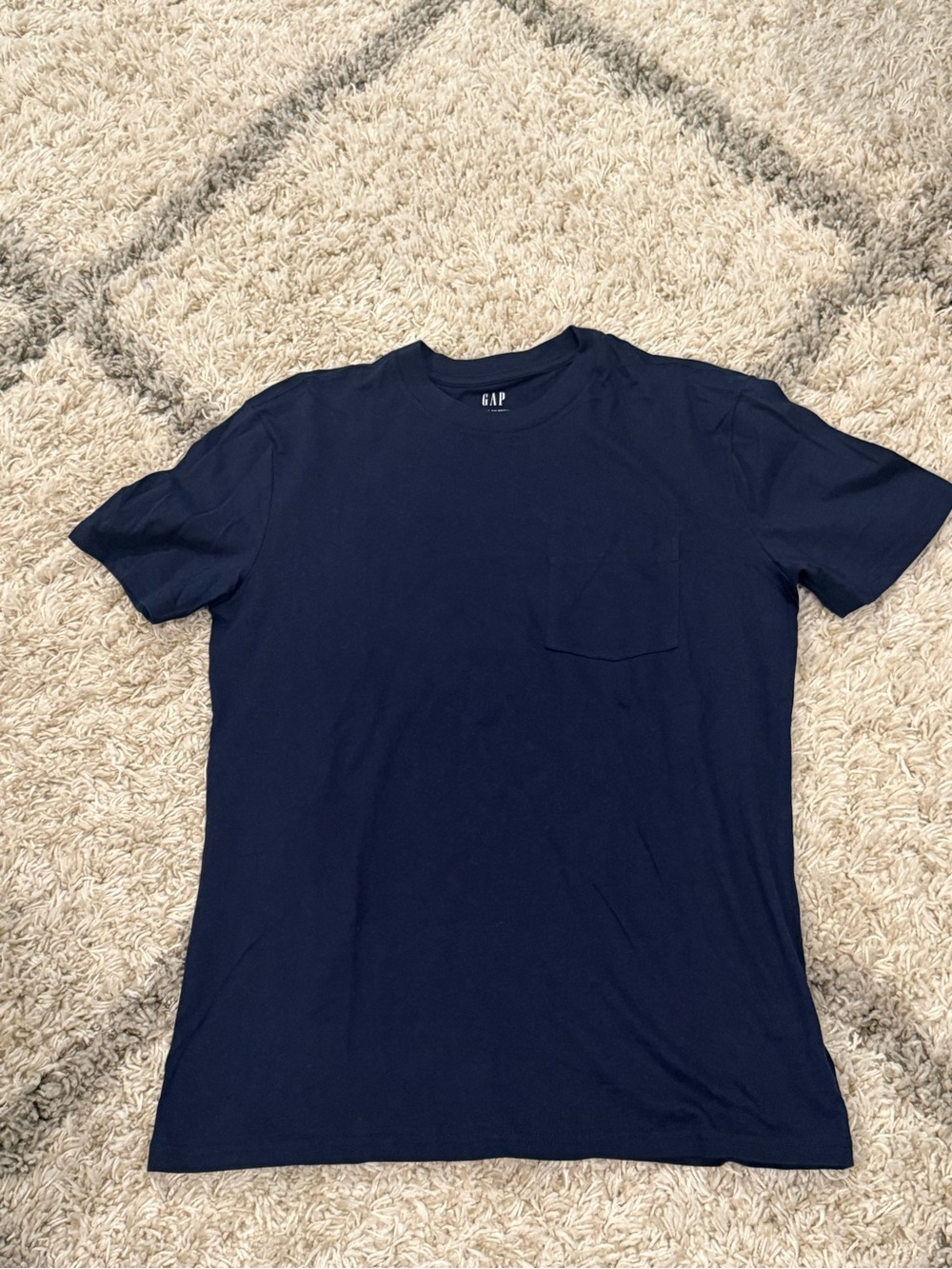 GAP Men's Dark Navy Pocket Crew Tee